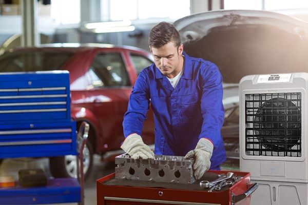 Enfriador Evaporativo para taller mecánico