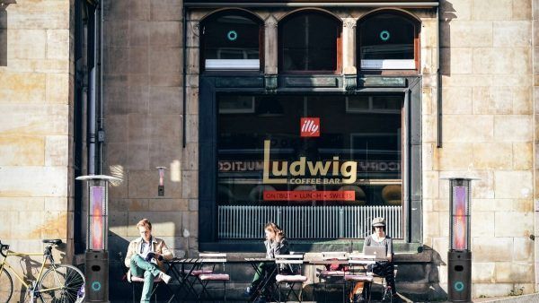 estufa-exterior-de-gas-calefactora-tipo-redonda