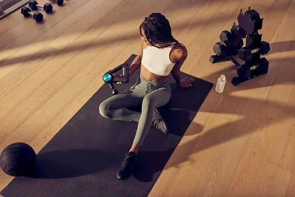 pistola de masajes Theragun PRO G5 - 5ta generacion